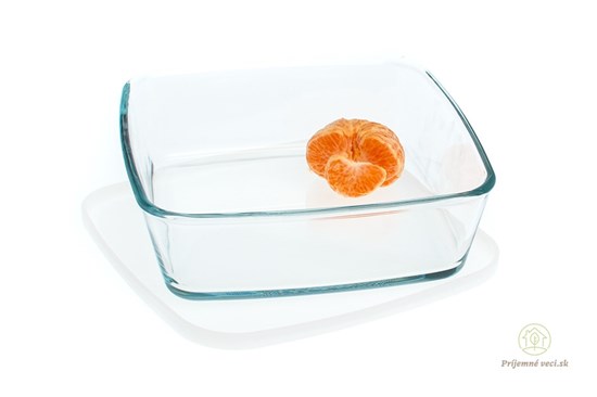 sklenena doza nadoba jedlo na potraviny uchovavanie skladovanie chladnicka mraznicka