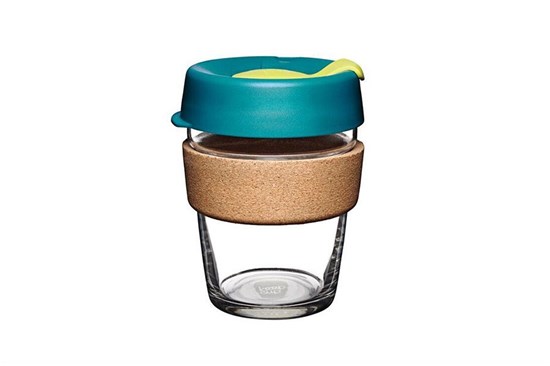 keepcup horuca napoj kava caj so sebou sklo korok skleneny pohar korkovy uchyt 