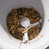 foodcycler sage elektricky komposter na elektriku odpad biologicky z kuchyne kuchynsky kompostovanie kompost substrat bioodpad potravinovy rastlinny zivocisny odpad hnojenie sucha zmes sage