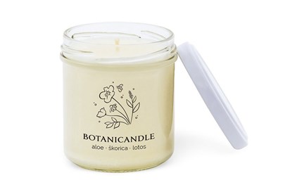 Sójová sviečka Botanicandle - malá - aloe, škorica, lotos