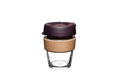 keepcup horuca napoj kava caj so sebou sklo korok skleneny pohar korkovy uchyt 