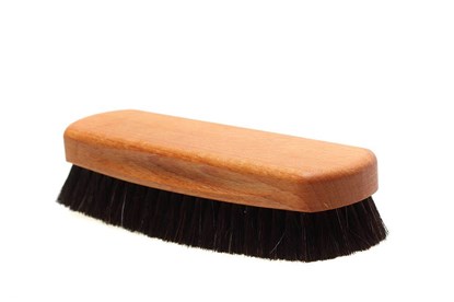 Obrázok pre výrobcu Buková kefa s čiernymi kozími vlasmi na topánky - leštenie 